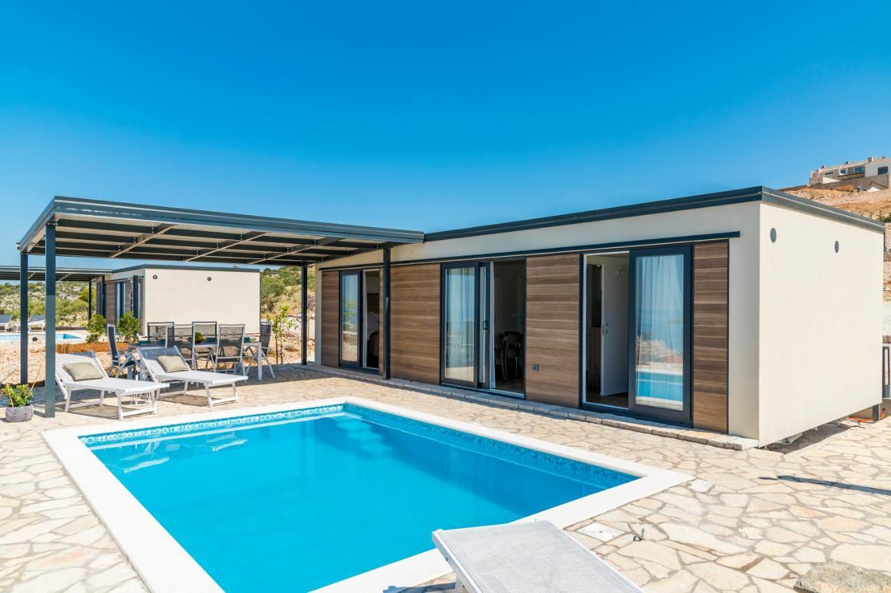 Azalea Wine And Olive Hill Hotell Primošten Eksteriør bilde