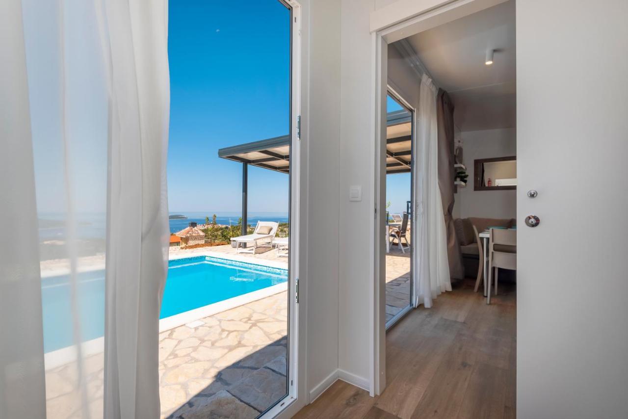 Azalea Wine And Olive Hill Hotell Primošten Eksteriør bilde